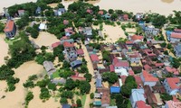  ‘Đột nhập&apos; khu bếp nấu hàng nghìn suất ăn thiện nguyện ở vùng lũ Hà Nội 第20张