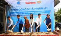  Đoàn Khối cơ quan tỉnh Nghệ An, Báo Tiền Phong khánh thành nhà nhân ái cho hộ nghèo 