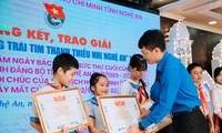  Trên 3.300 suất học bổng tiếp sức đến trường cho học sinh khó khăn Đắk Lắk 