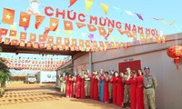  Mang sắc xanh sang nước bạn 