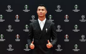 Ronaldo đeo trang sức đính kim cương  第3张