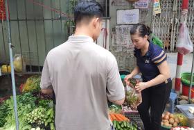 Những anh chồng được trao 'tay hòm chìa khóa' 