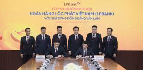 Đặng Văn Lâm làm đại sứ thương hiệu LPBank 