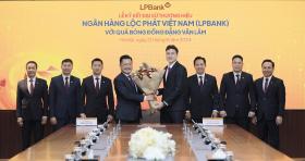 Đặng Văn Lâm làm đại sứ thương hiệu LPBank 