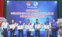  Tiền đạo Nguyễn Tiến Linh nhận giải Thanh niên sống đẹp năm 2024 