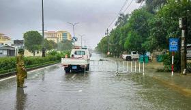 Quảng Bình: mưa lớn, lũ về khiến hàng chục nghìn nhà dân bị ngập lụt