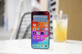 Đánh giá iPhone 15 Pro Max sau một năm sử dụng