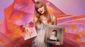 Taylor Swift ra mắt sách ảnh về concert 'The Eras Tour' 