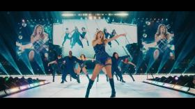 Taylor Swift ra mắt sách ảnh về concert 'The Eras Tour'  第3张